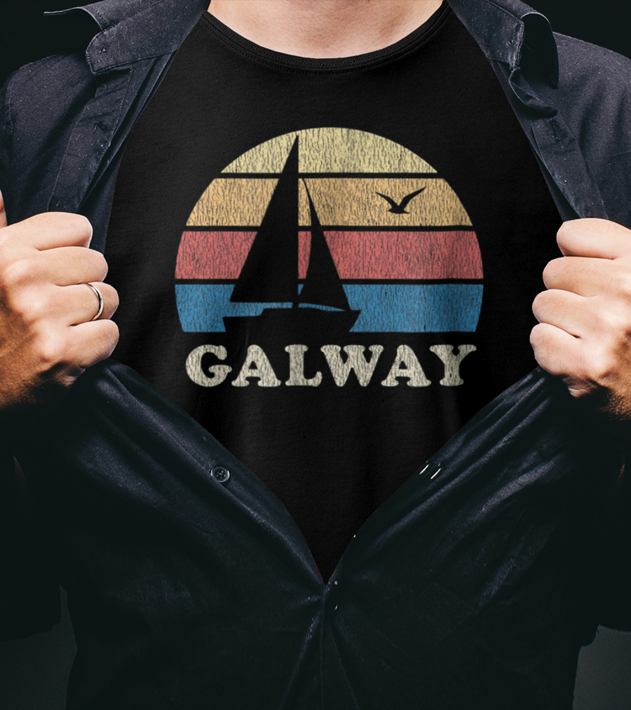 Galway Vintage Sailboat 70s Sunset With Seagull T-Shirt