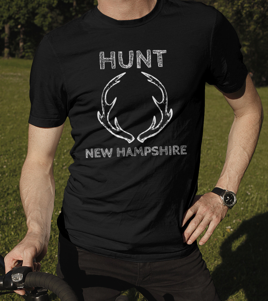 Hunt New Hampshire Deer Antlers T-Shirt