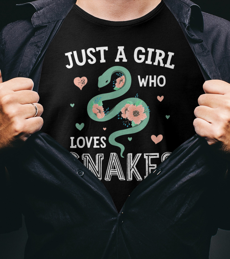 Just A Girl Who Loves Snakes With Hearts And Flowers T-Shirt