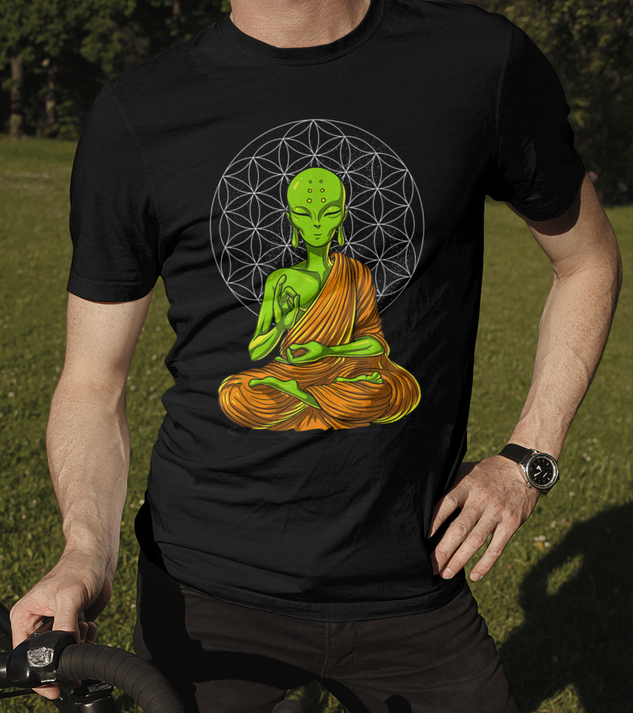 Alien Yoga Meditation Zen Namaste Buddha With Mandala Background T-Shirt