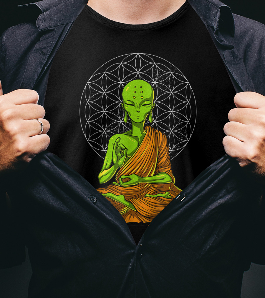 Alien Yoga Meditation Zen Namaste Buddha With Mandala Background T-Shirt