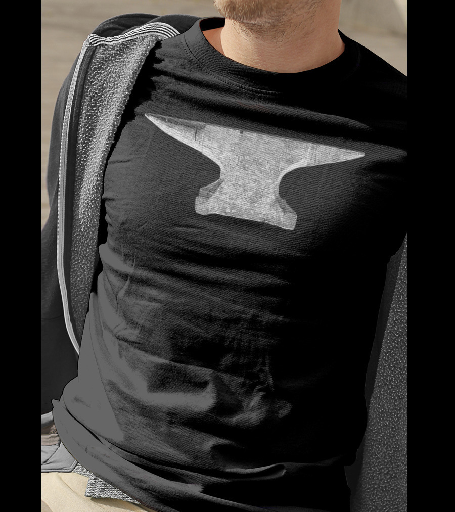 Blacksmith Anvil Bladesmith Welder Mac T-Shirt