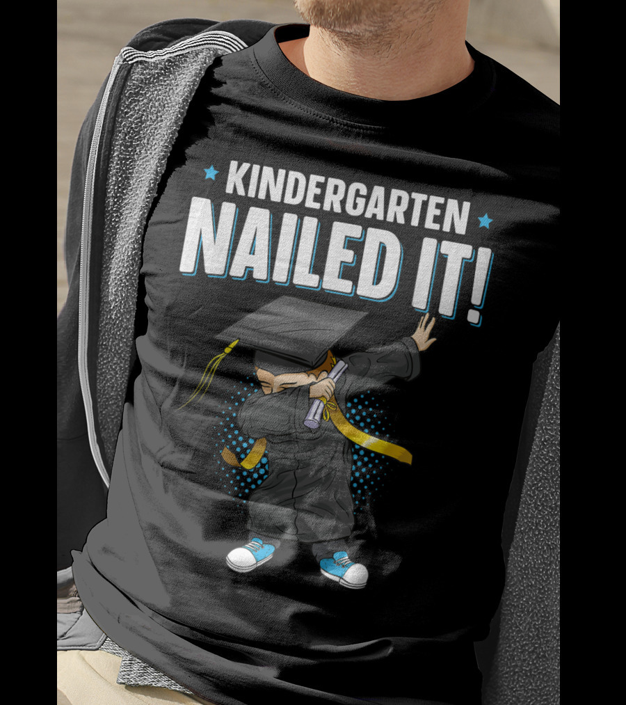 Kindergarten Nailed It Dabbing Graduation Boy T-Shirt