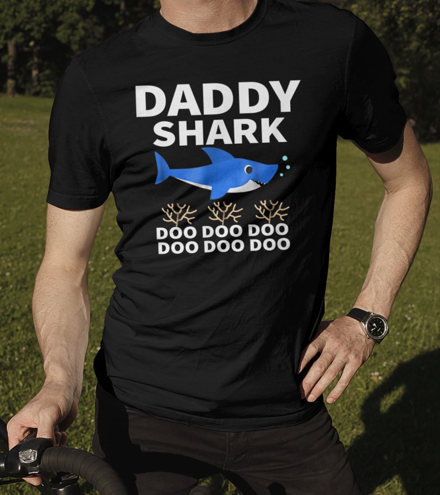 Daddy Shark Doo Doo Father's Day From Wife Son T-Shirt