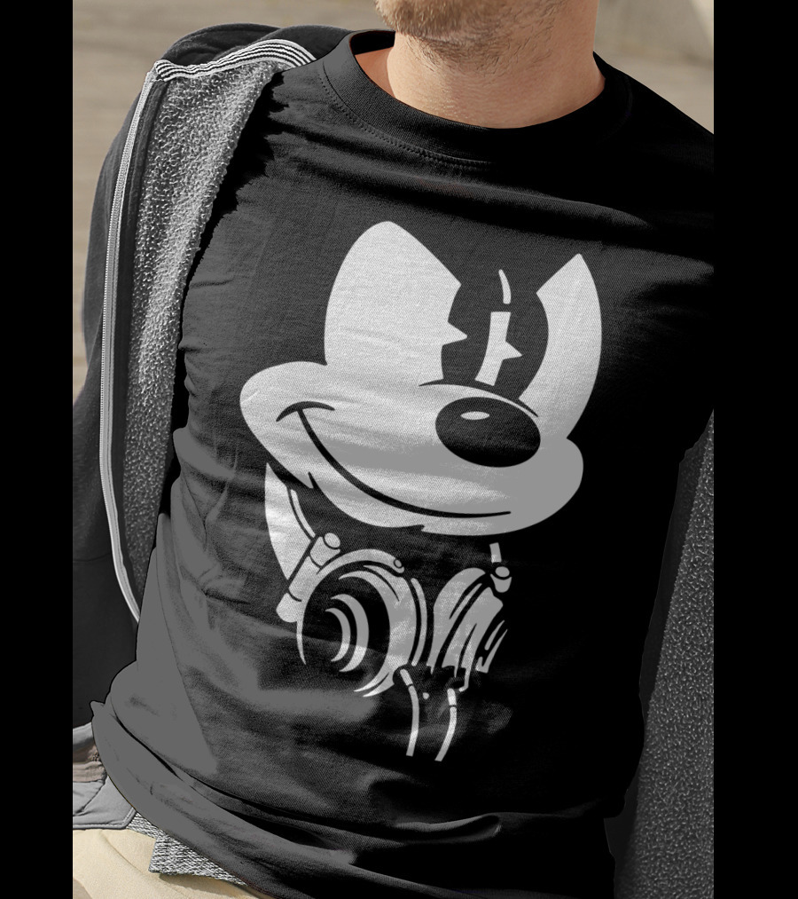 Disney Mickey Mouse Headphones Smiling Iconic Character T-Shirt