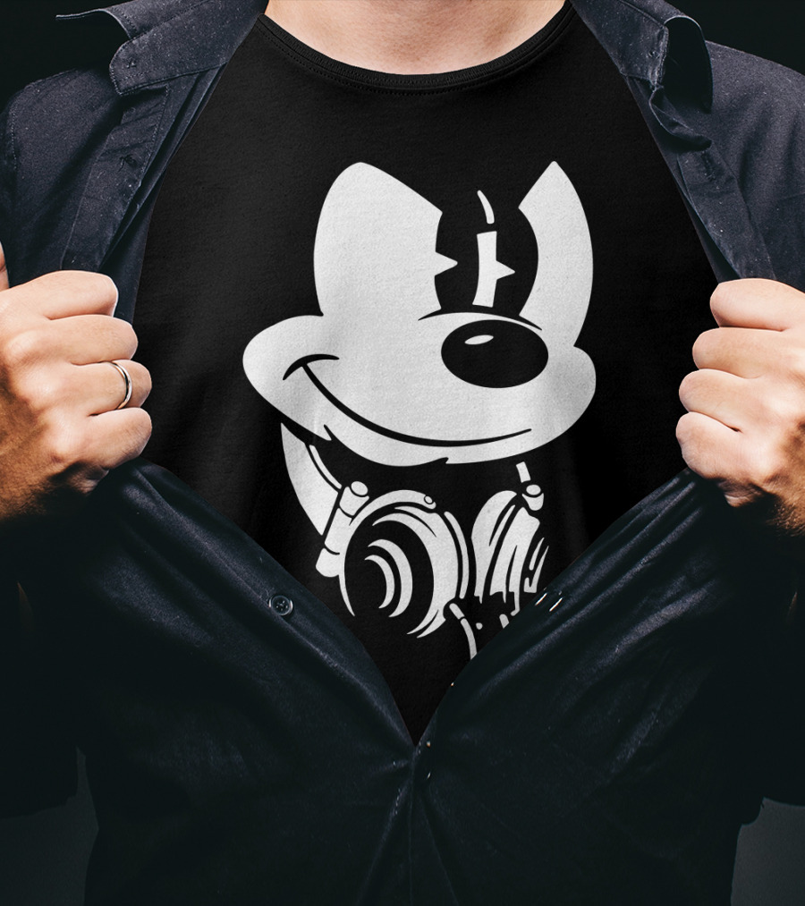 Disney Mickey Mouse Headphones Smiling Iconic Character T-Shirt