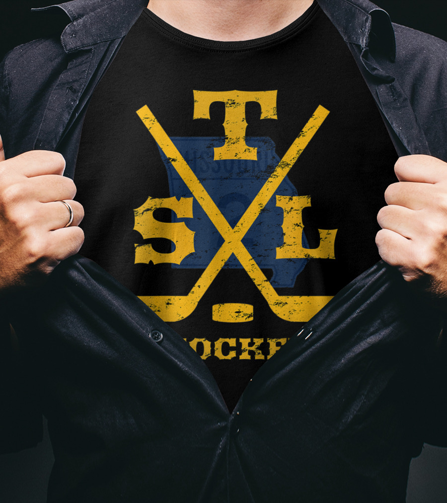 Distressed St Louis Missouri STL Hockey Sticks T-Shirt