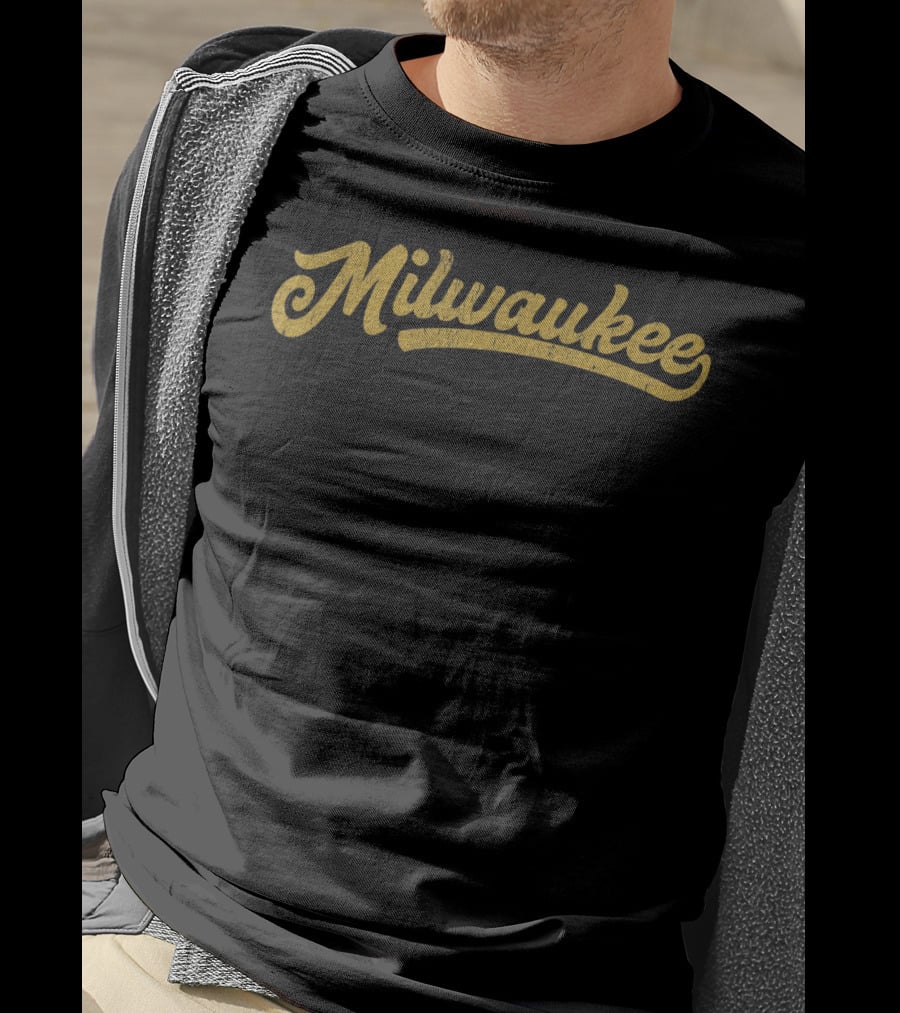 Milwaukee MKE Vintage Baseball Sports Script T-Shirt