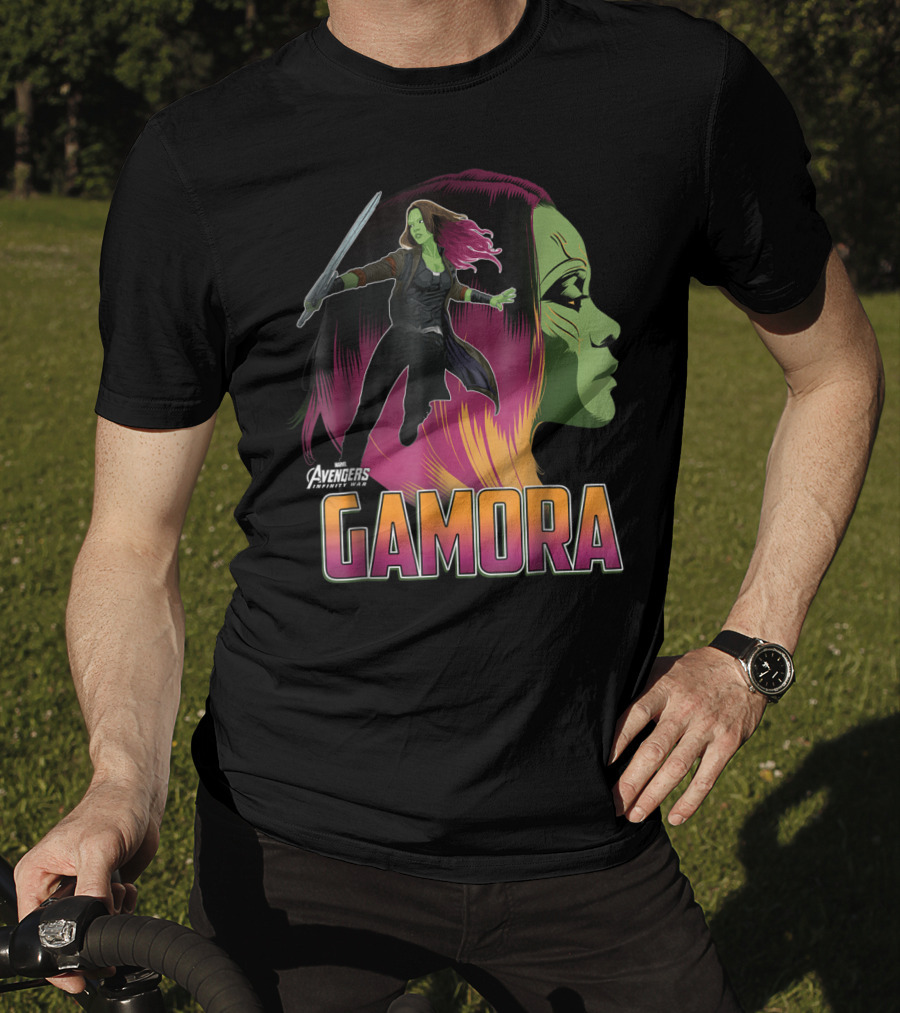 Avengers Infinity War Gamora Profile And Action Pose T-Shirt