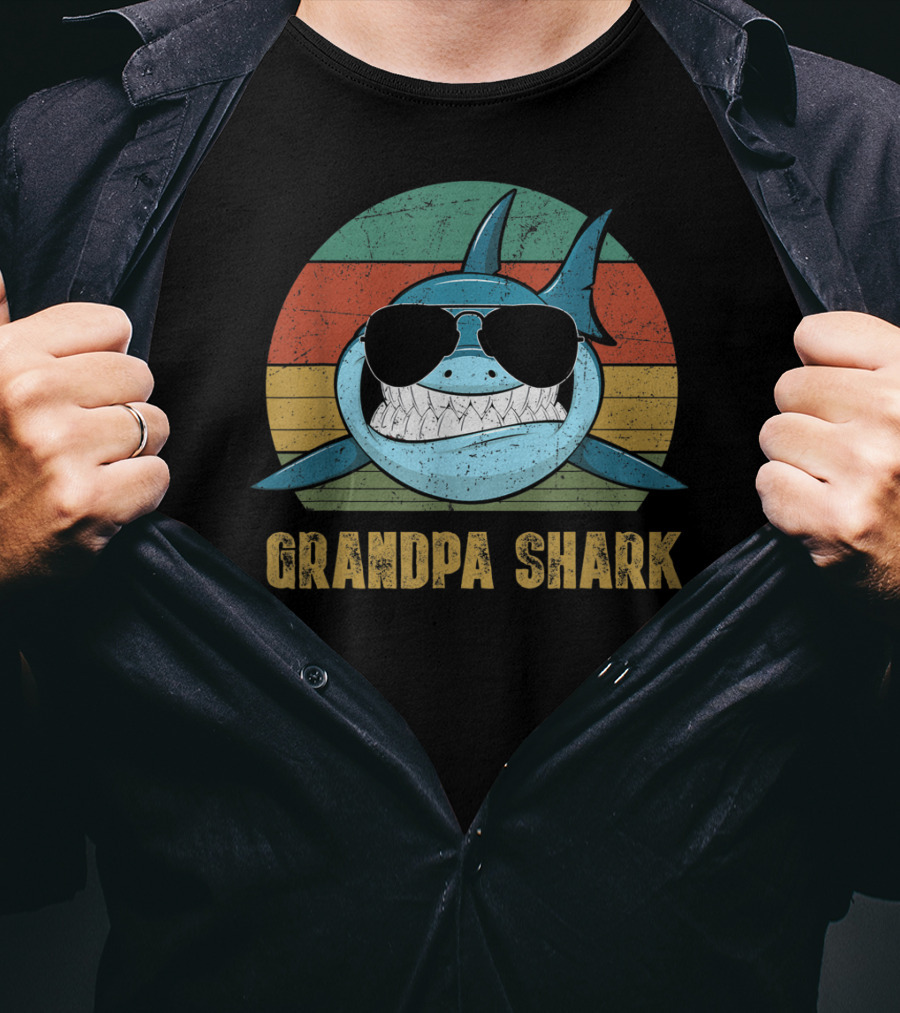 Grandpa Shark Vintage Retro Sunglasses T-Shirt