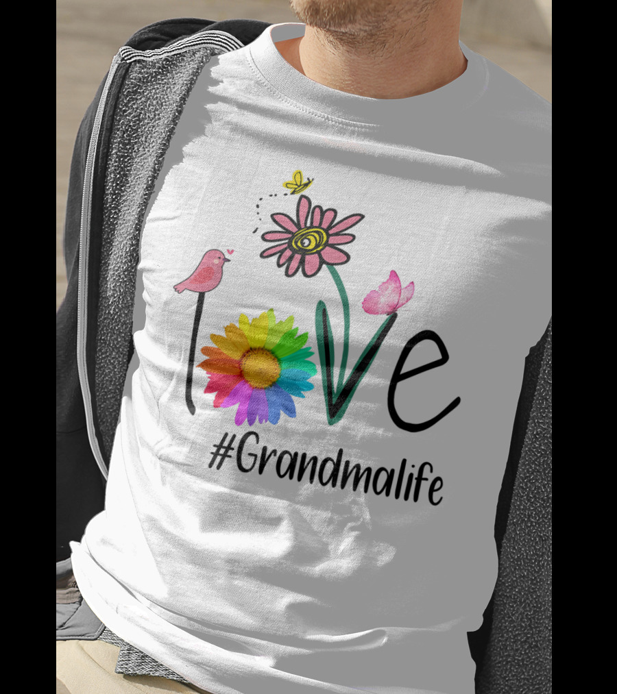 Love #Grandmalife Rainbow Heart Floral Bird Butterfly T-Shirt