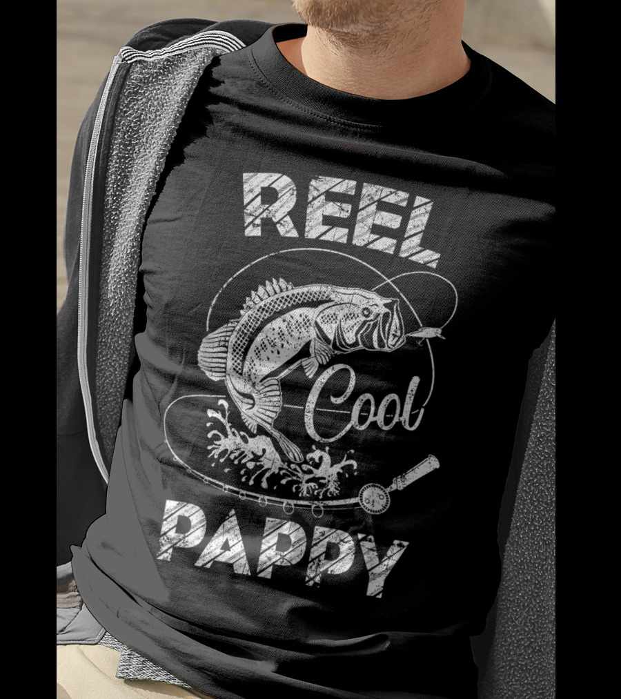 Reel Cool Pappy Fishing Father's Day Moments T-Shirt