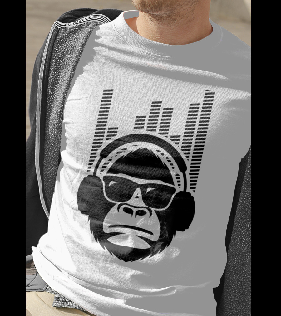 Solid Jammin Monkey Rockin Headphones Shades Music Vibes T-Shirt