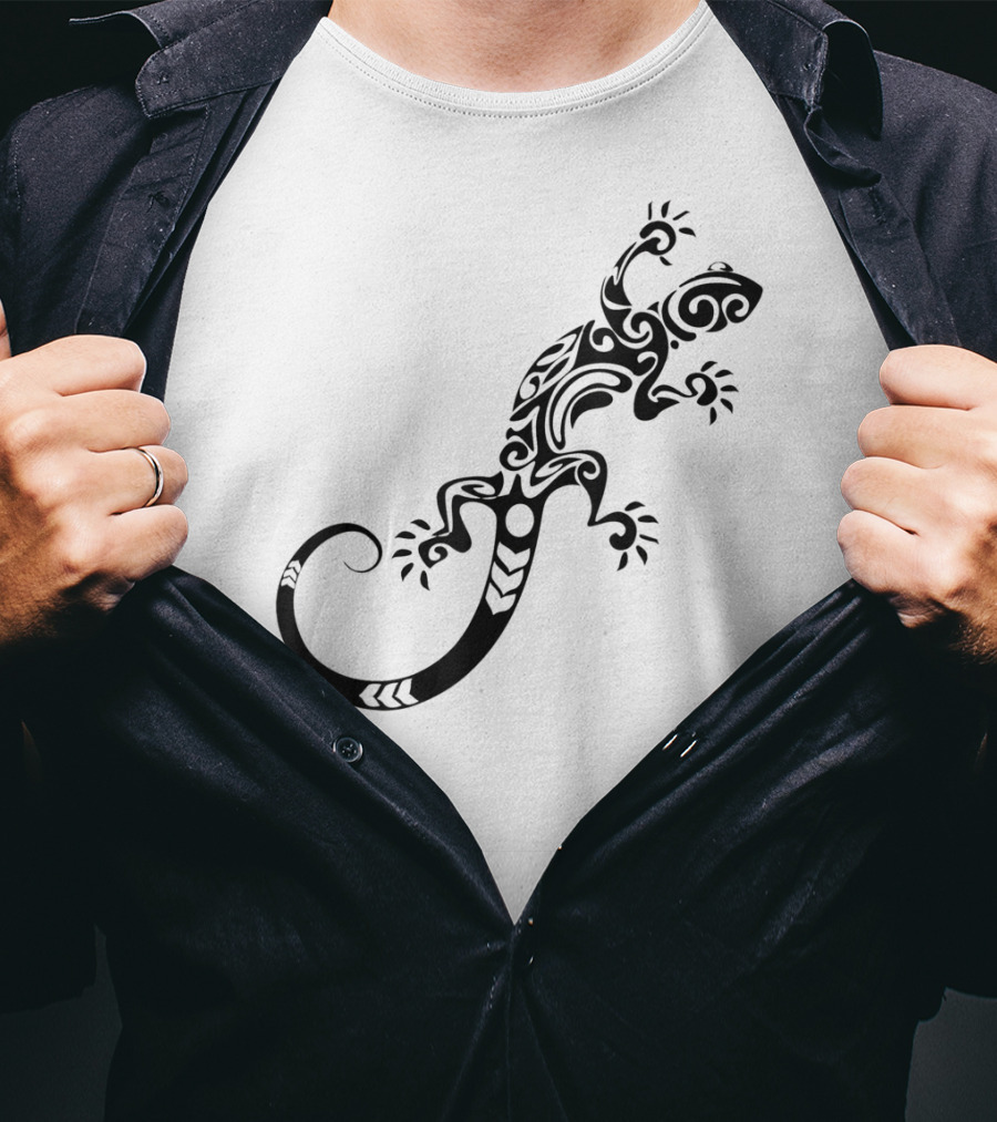 Tribal Lizard Pattern Black T-Shirt