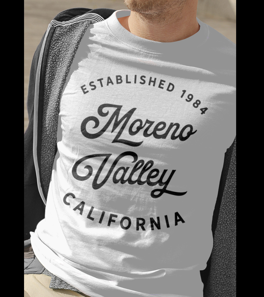 Established 1984 Moreno Valley California Vintage Classic T-Shirt