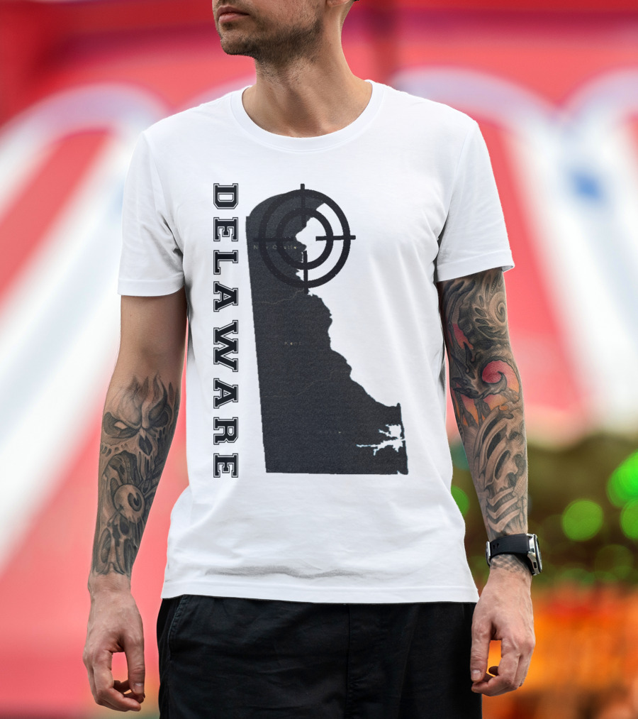 Delaware Maps Vintage Classic Style With Compass Target T-Shirt