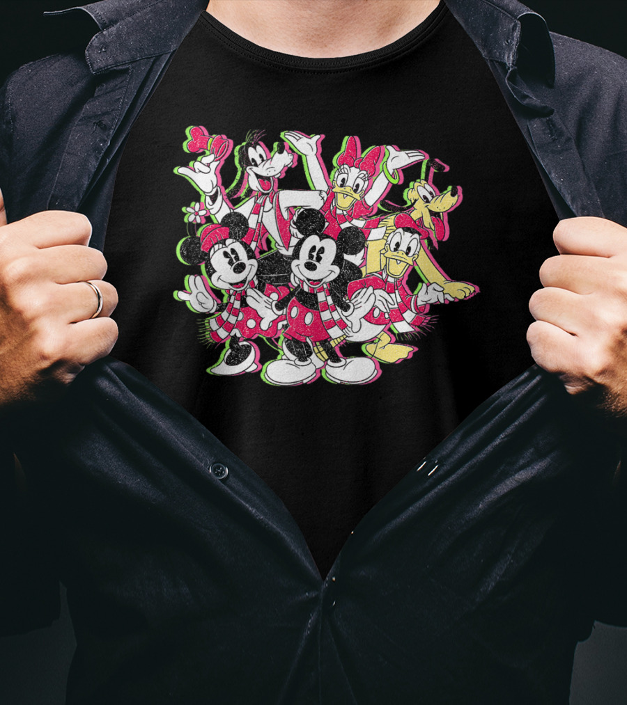 Disney Classic Characters Featuring Mickey Minnie Donald Goofy And Daisy T-Shirt