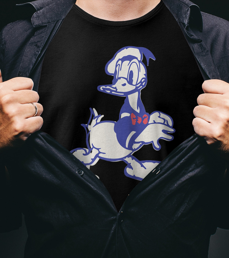 Disney Mickey And Friends Donald Duck Classic Art O0 T-Shirt