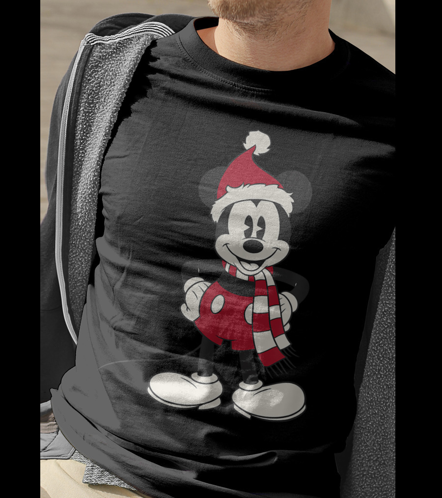 Disney Mickey Mouse Christmas Santa Hat And Scarf T-Shirt