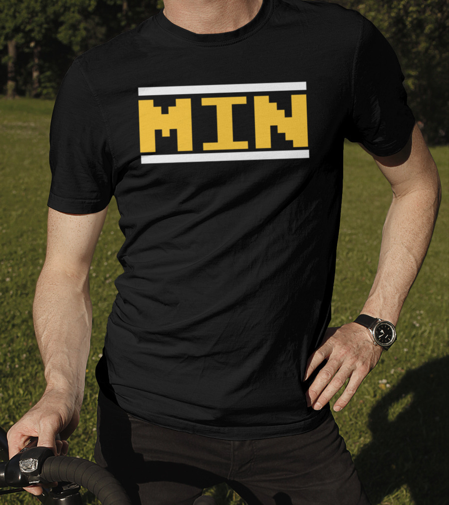 Minnesota Football Min Classic Video Game Font T-Shirt