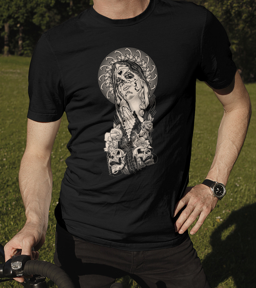 Santa Muerte Praying With Skull And Rose Elements T-Shirt