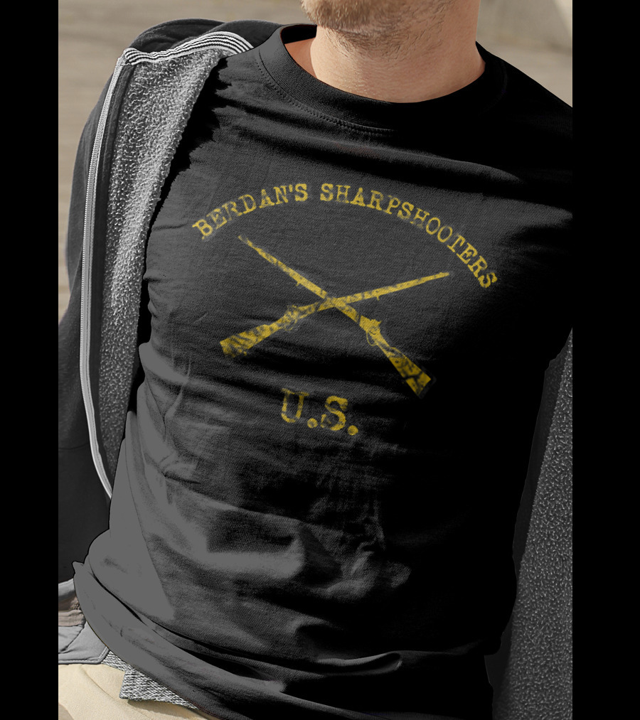 Berdan's Sharpshooters U.S. Civil War Iconic Crossed Rifles T-Shirt