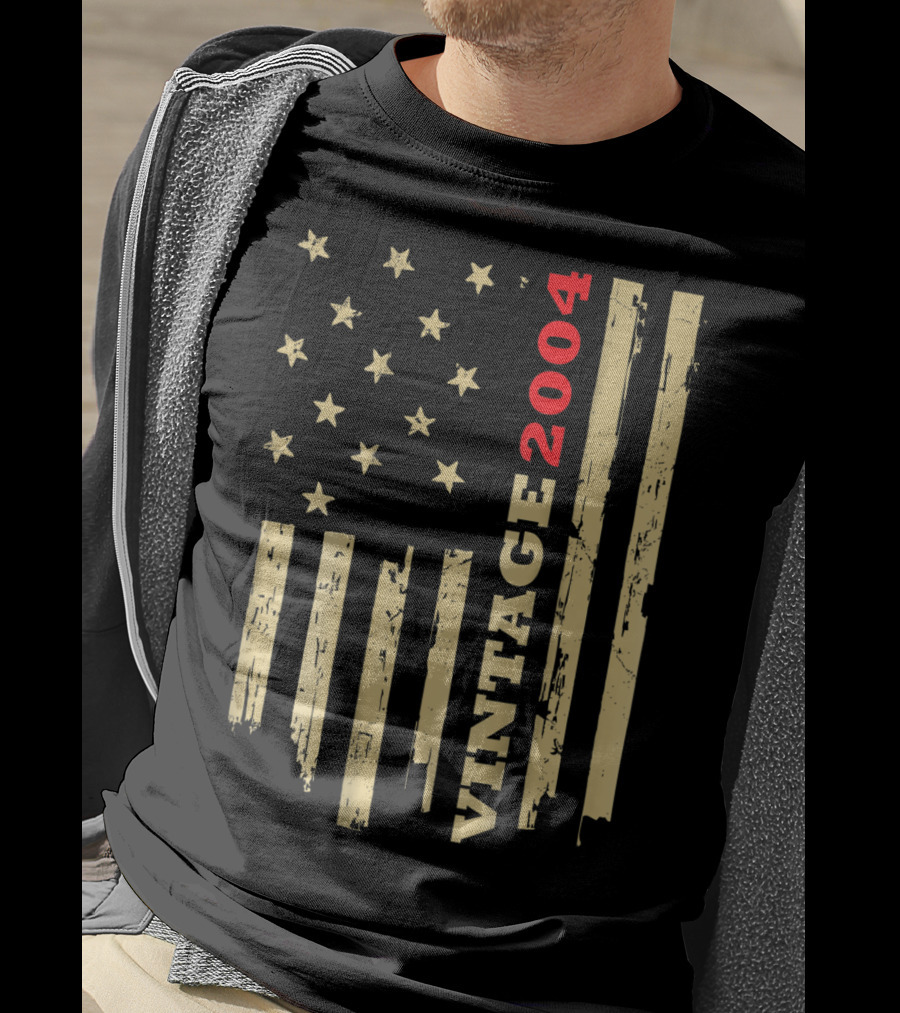 Vintage 2004 American Flag Birthday Gift T-Shirt
