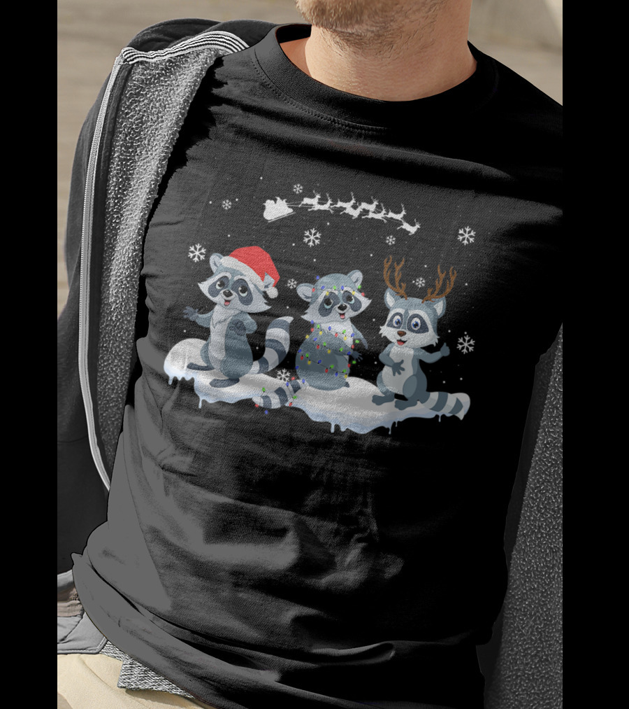 Christmas Cute Raccoon Santa Reindeer Snowflakes Sleigh T-Shirt