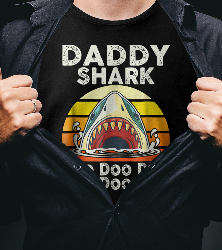 Daddy Shark Doo Doo Doo Doo Doo Doo Funny Sunset Shark Face T-Shirt