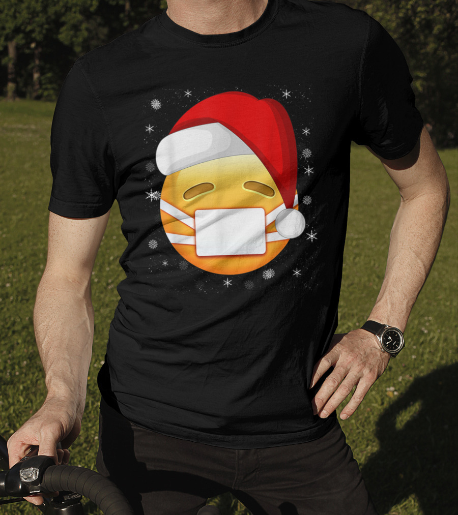 Funny Face With Medical Mask Emojis Santa Hat Snowflakes T-Shirt