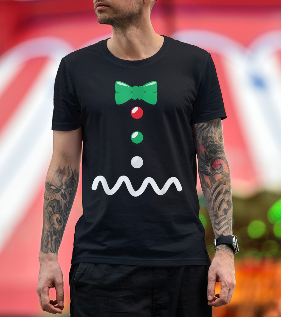 Gingerbread Man Christmas Bow Tie Décor T-Shirt