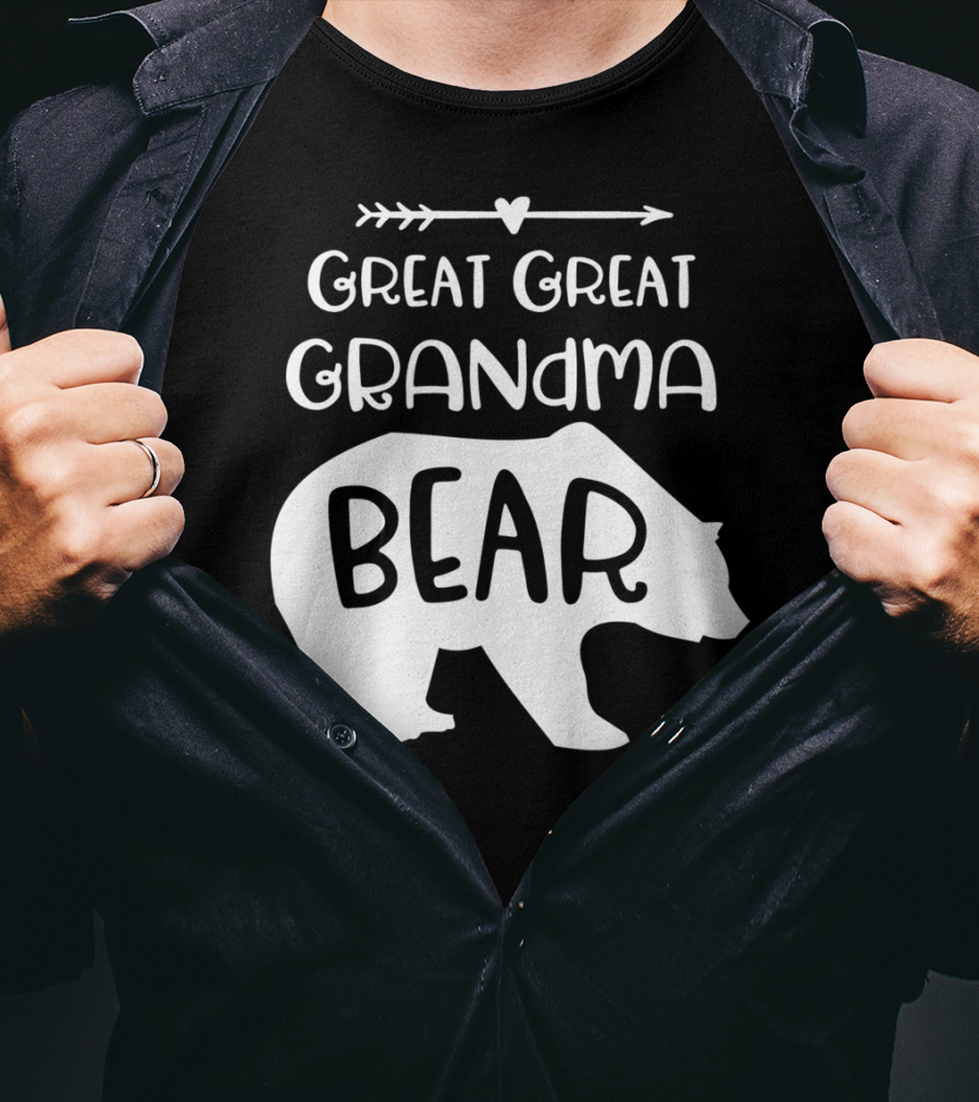 Great Great Grandma Bear Arrow Heart T-Shirt