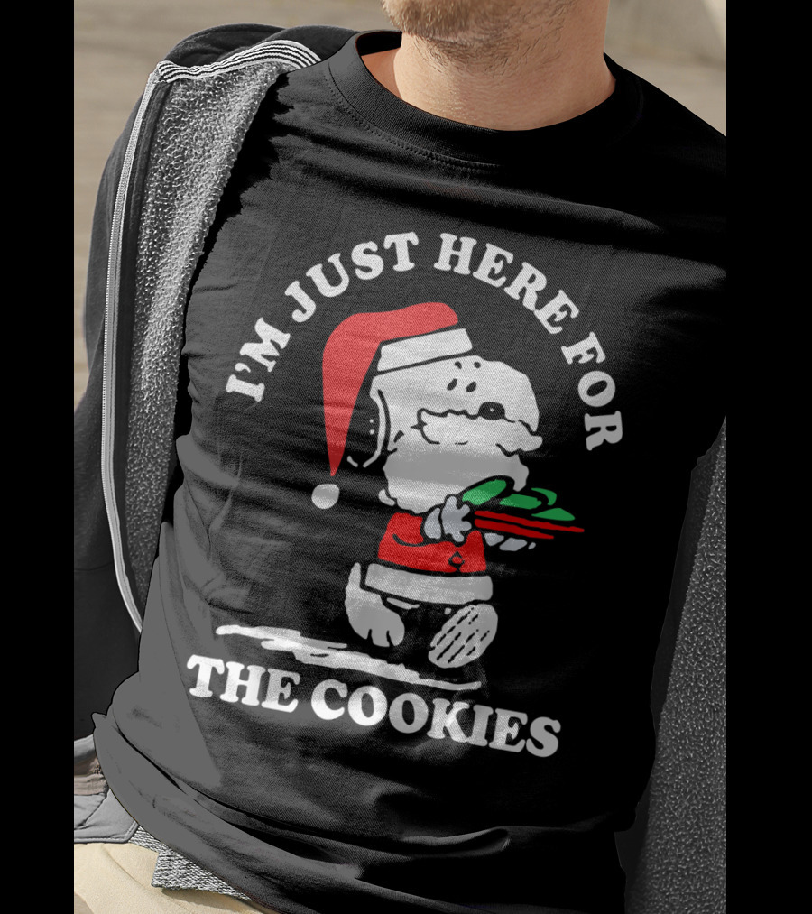 I'm Just Here For The Cookies Santa Hat Dog Carrying Christmas Cookies T-Shirt