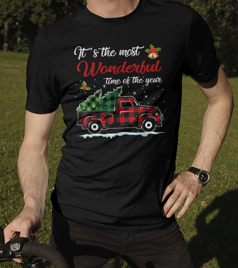 It's The Most Wonderful Time Of The Year Red Plaid Truck And Christmas Tree Decorations T-Shirt