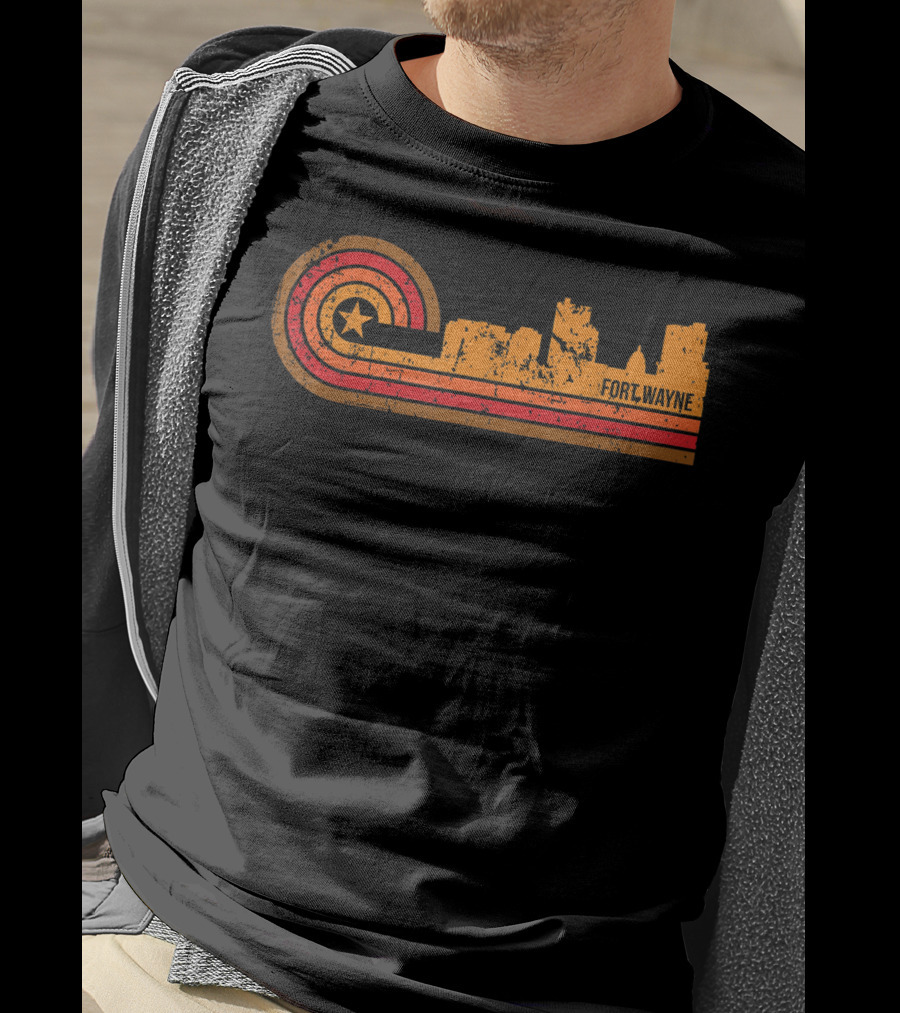 Retro Fort Wayne Indiana Skyline With Star And Stripes T-Shirt