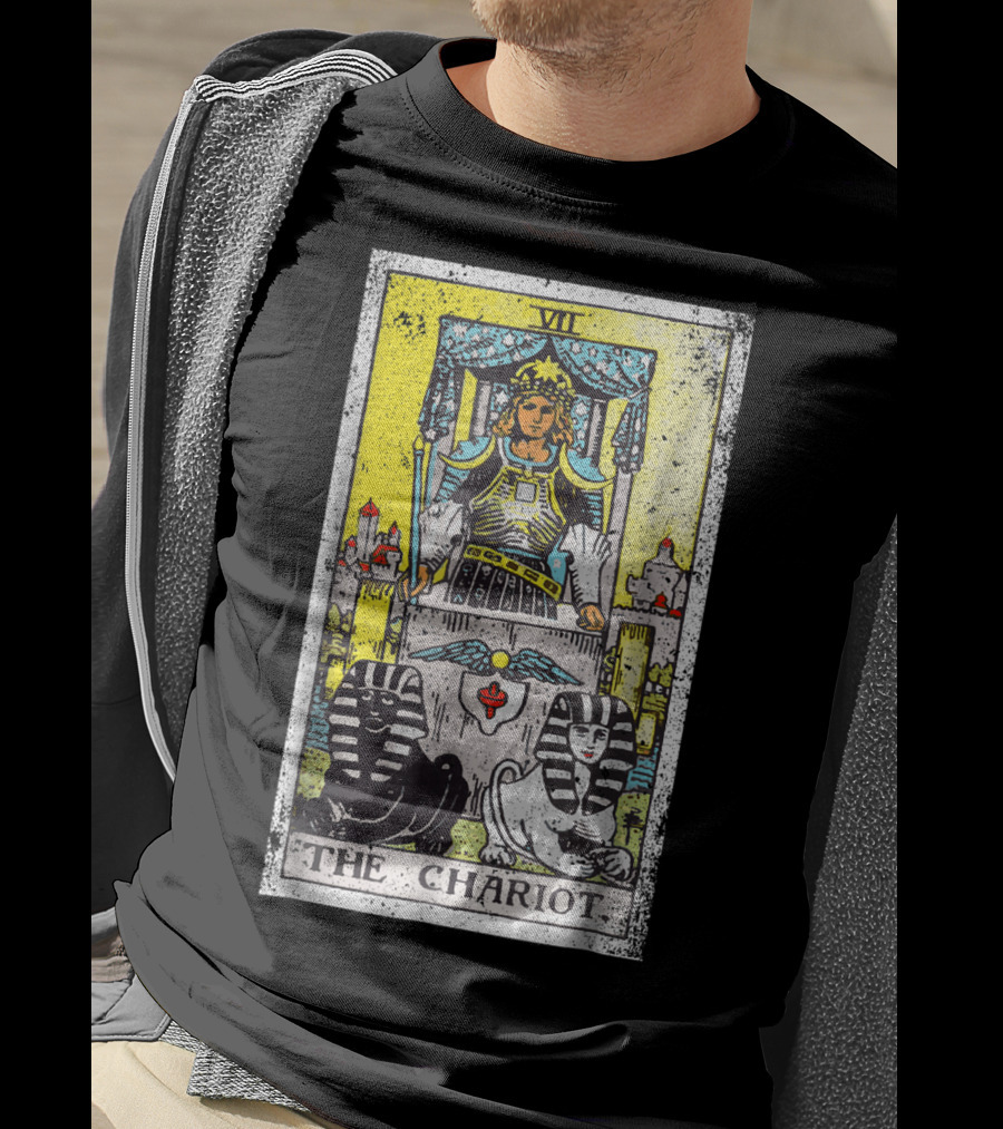 VII The Chariot Tarot Card T-Shirt