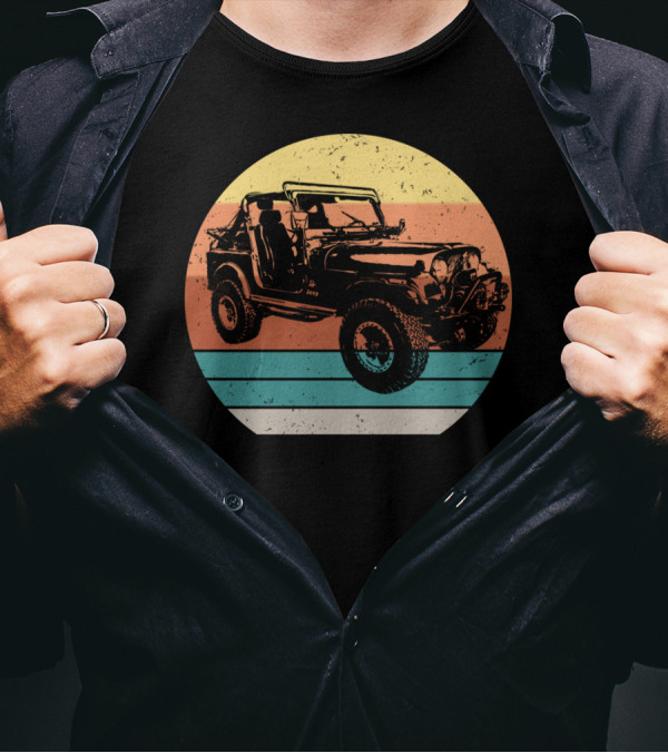 Eighties Style Distressed Jeep With Retro Sunset Stripes T-Shirt