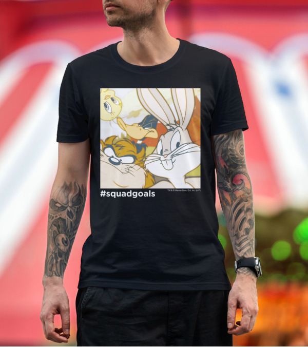 Premium T-Shirt: Looney Tunes #SquadGoals Bugs Bunny Daffy Duck Taz Tweety T-Shirt Looney Tunes #SquadGoals Bugs Bunny Daffy Duck Taz Tweety T-Shirt