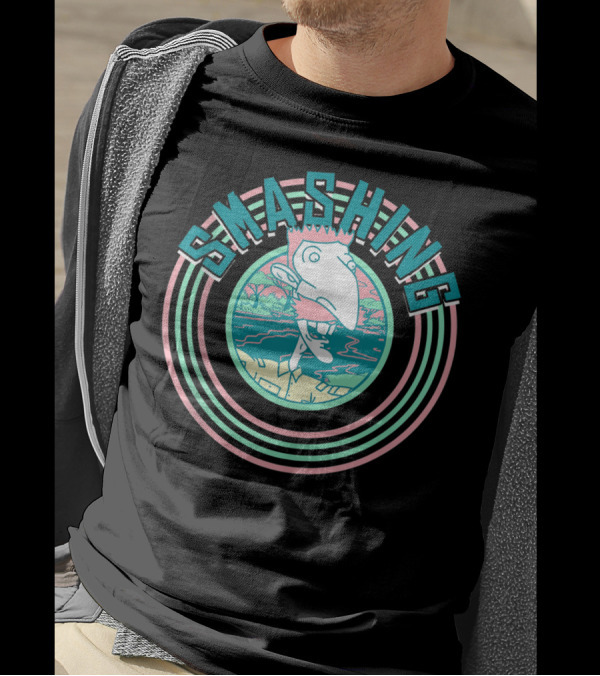 The Wild Thornberrys Nigel Smashing Retro Circle T-Shirt