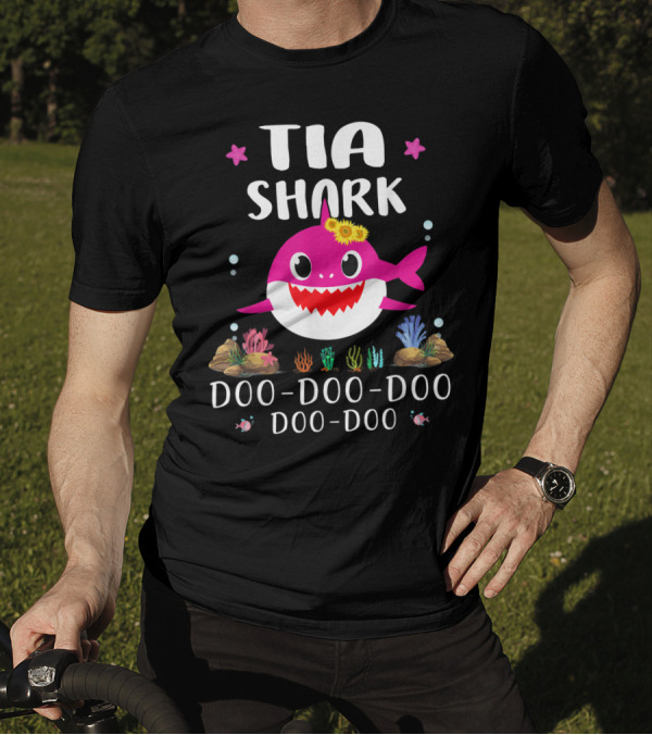 Tia Shark Doo Doo Doo Doo Matching Family Shark T-Shirt