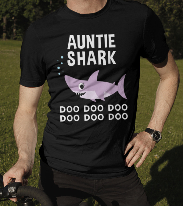 Auntie Shark Doo Doo Doo Matching Family Pajamas T-Shirt