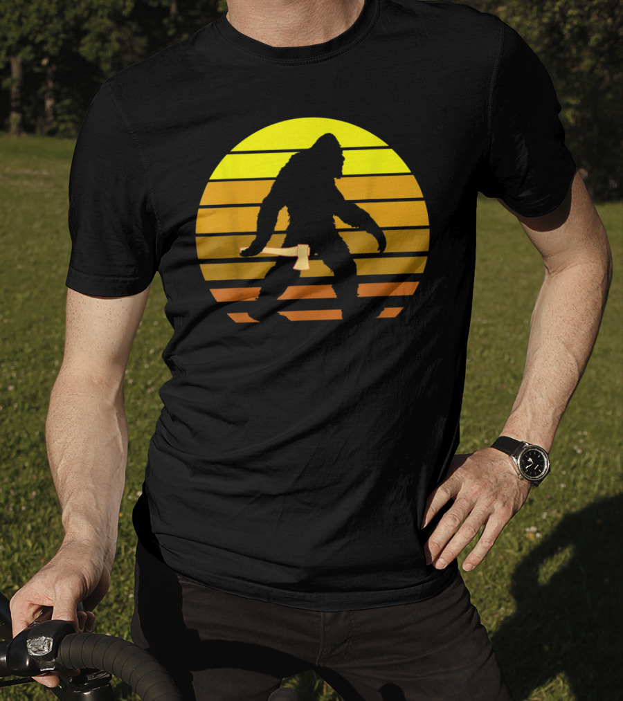 Big Foot Axe Thrower Father's Day Sunset T-Shirt
