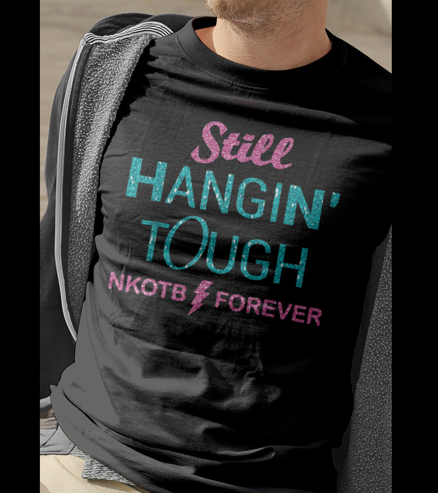 Still Hangin' Tough NKOTB Forever Girl Fan Pink Block Vinta T-Shirt