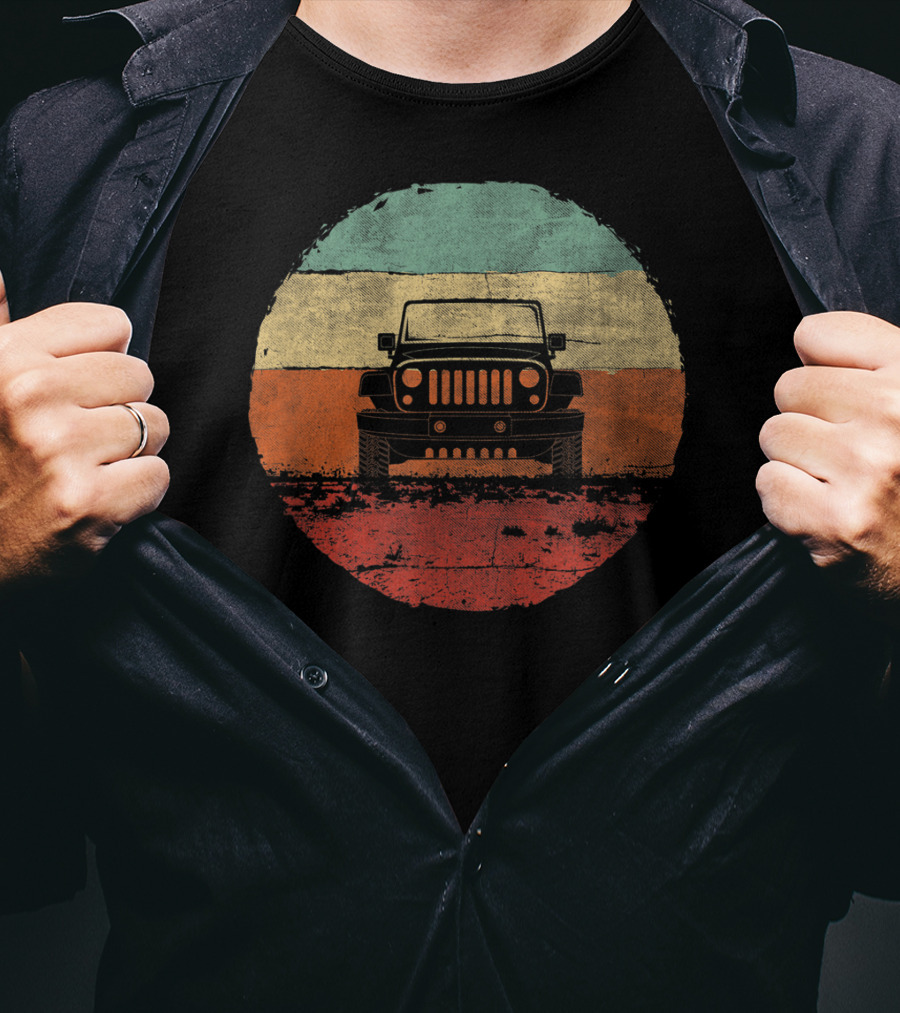 Retro Vintage Jeeps Off Road Adventure Classic Stripes Iconic 4x4 Vehicle T-Shirt