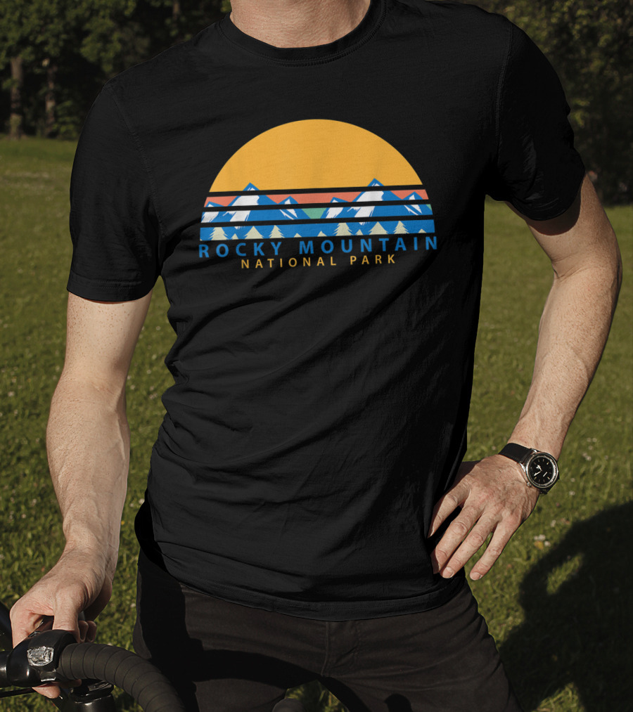 Rocky Mountain National Park Colorado Sunset Peaks Retro Vintage T-Shirt