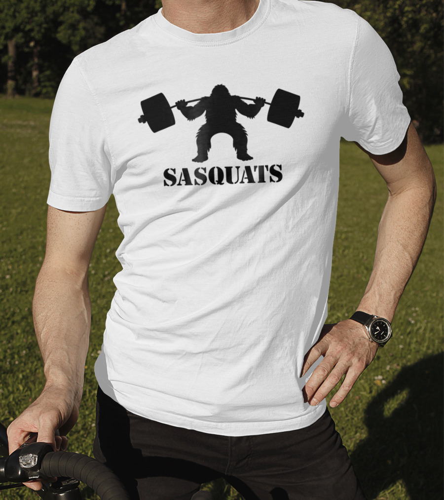 Sasquats Sasquatch Bigfoot Doing Squats With Weights T-Shirt