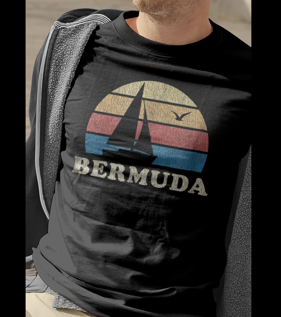 Bermuda 70s Vintage Sailboat Sunset Throwback T-Shirt