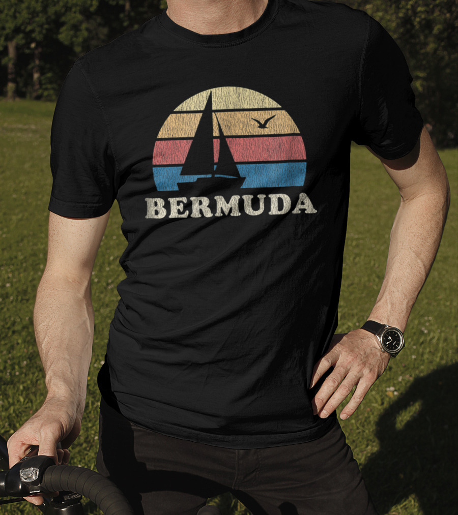 Bermuda 70s Vintage Sailboat Sunset Throwback T-Shirt