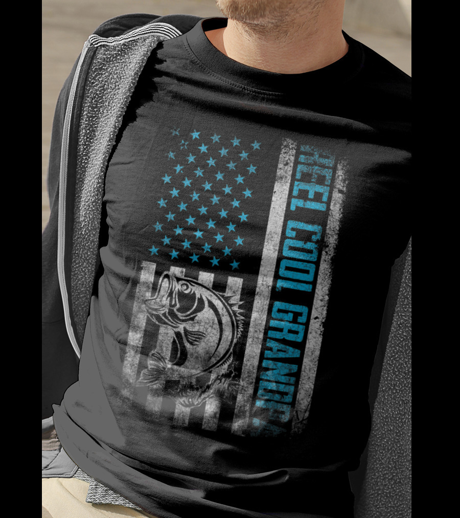 Father's Day Reel Cool Grandpa Fishing American Flag T-Shirt
