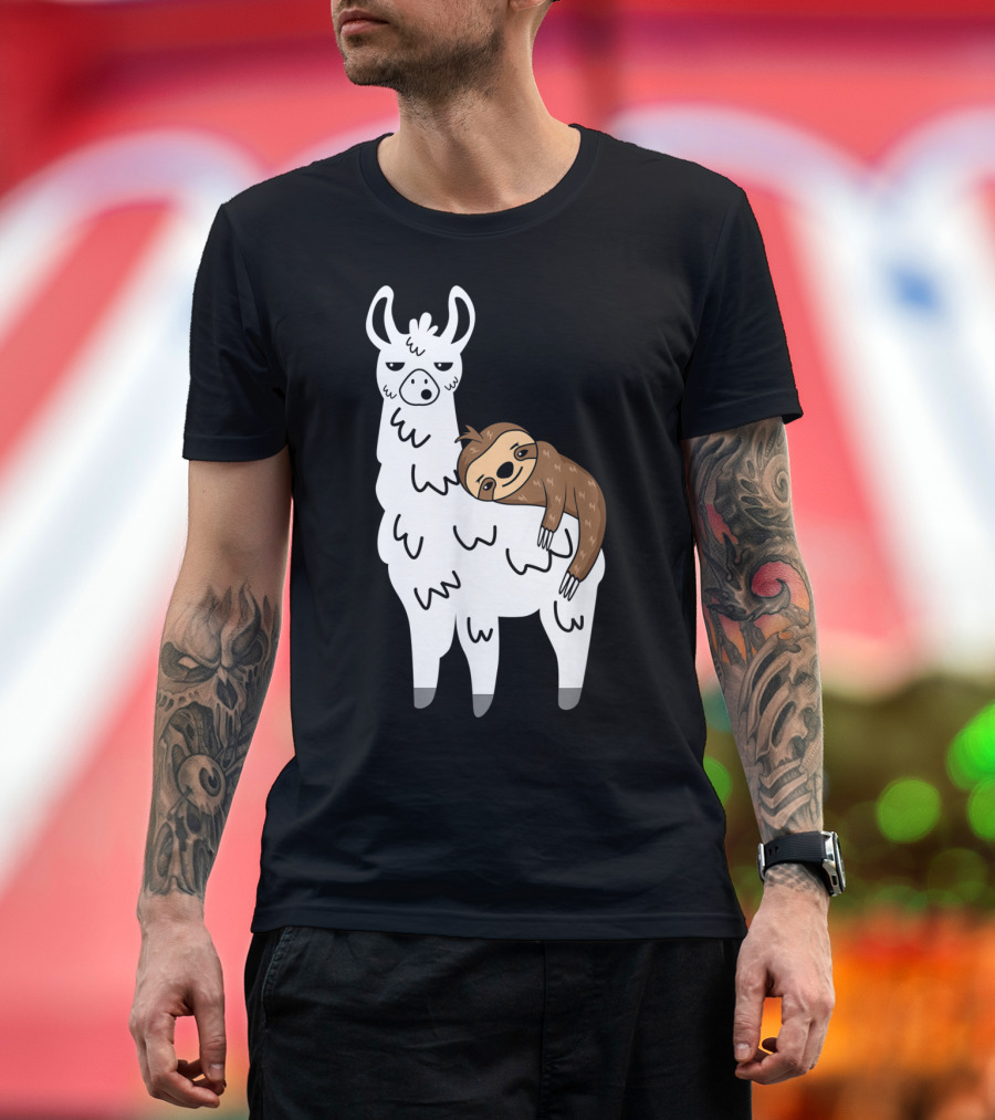 Funny Fluffy Sloth Hugging a Llama T-Shirt